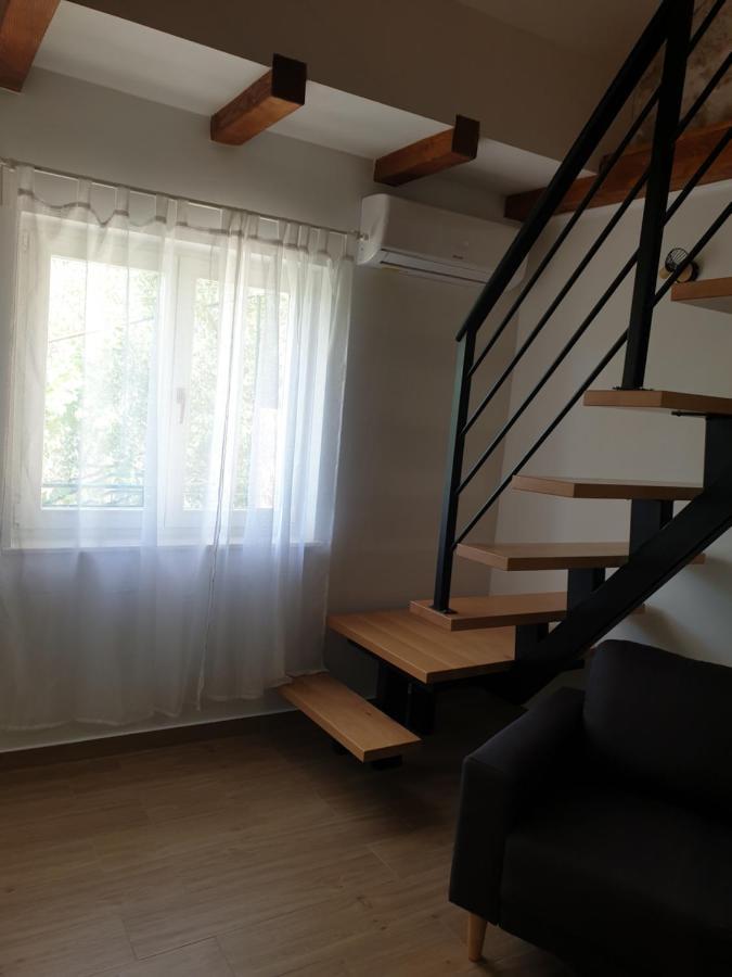 Apartments Lucky โลโซวาซ ภายนอก รูปภาพ