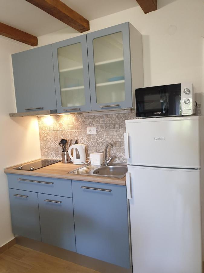 Apartments Lucky โลโซวาซ ภายนอก รูปภาพ